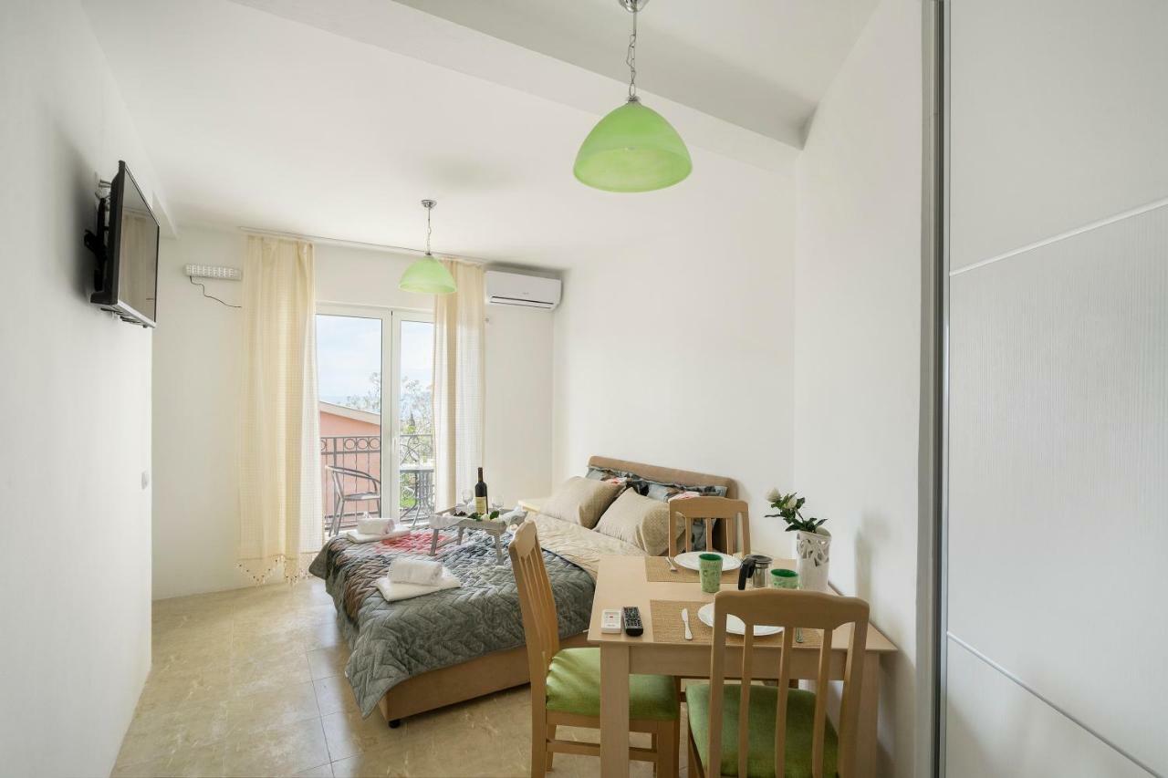 Apartments Natali Bar Exterior photo